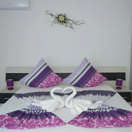 Marius 게스트하우스 Două Mai